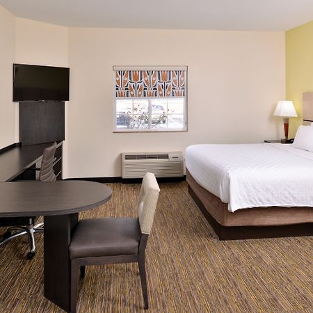 Candlewood Suites Winchester By Ihg Екстериор снимка