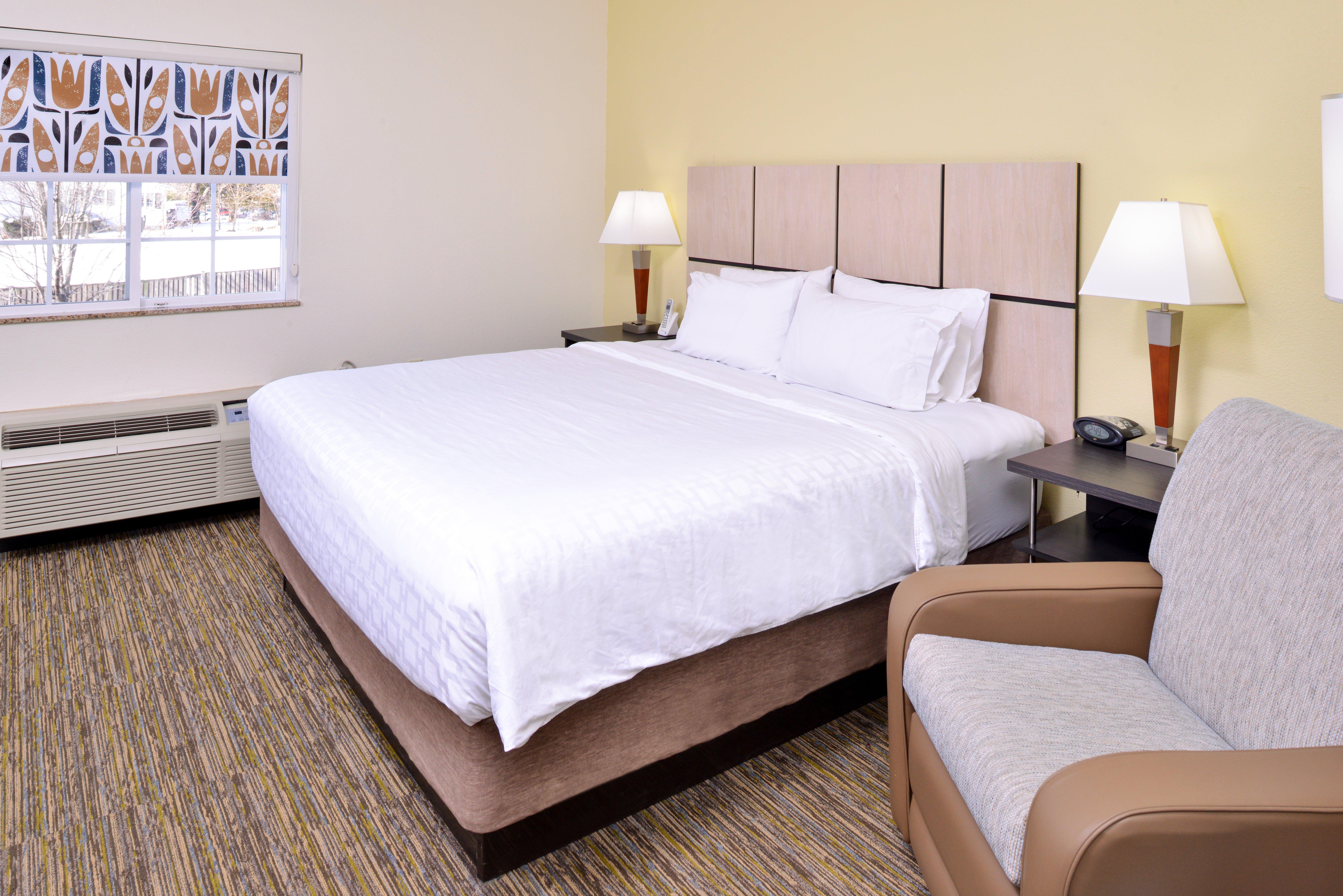 Candlewood Suites Winchester By Ihg Екстериор снимка