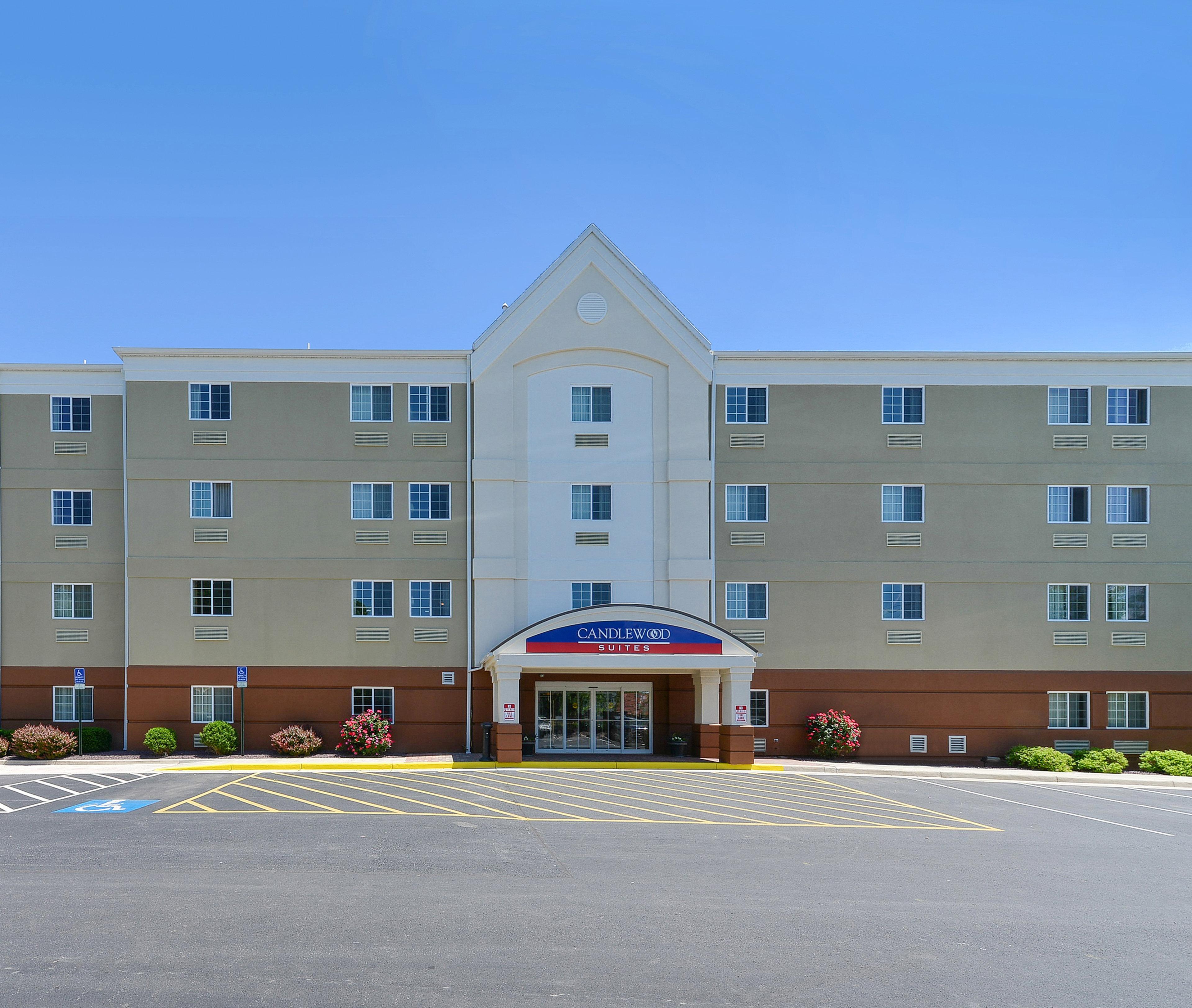 Candlewood Suites Winchester By Ihg Екстериор снимка