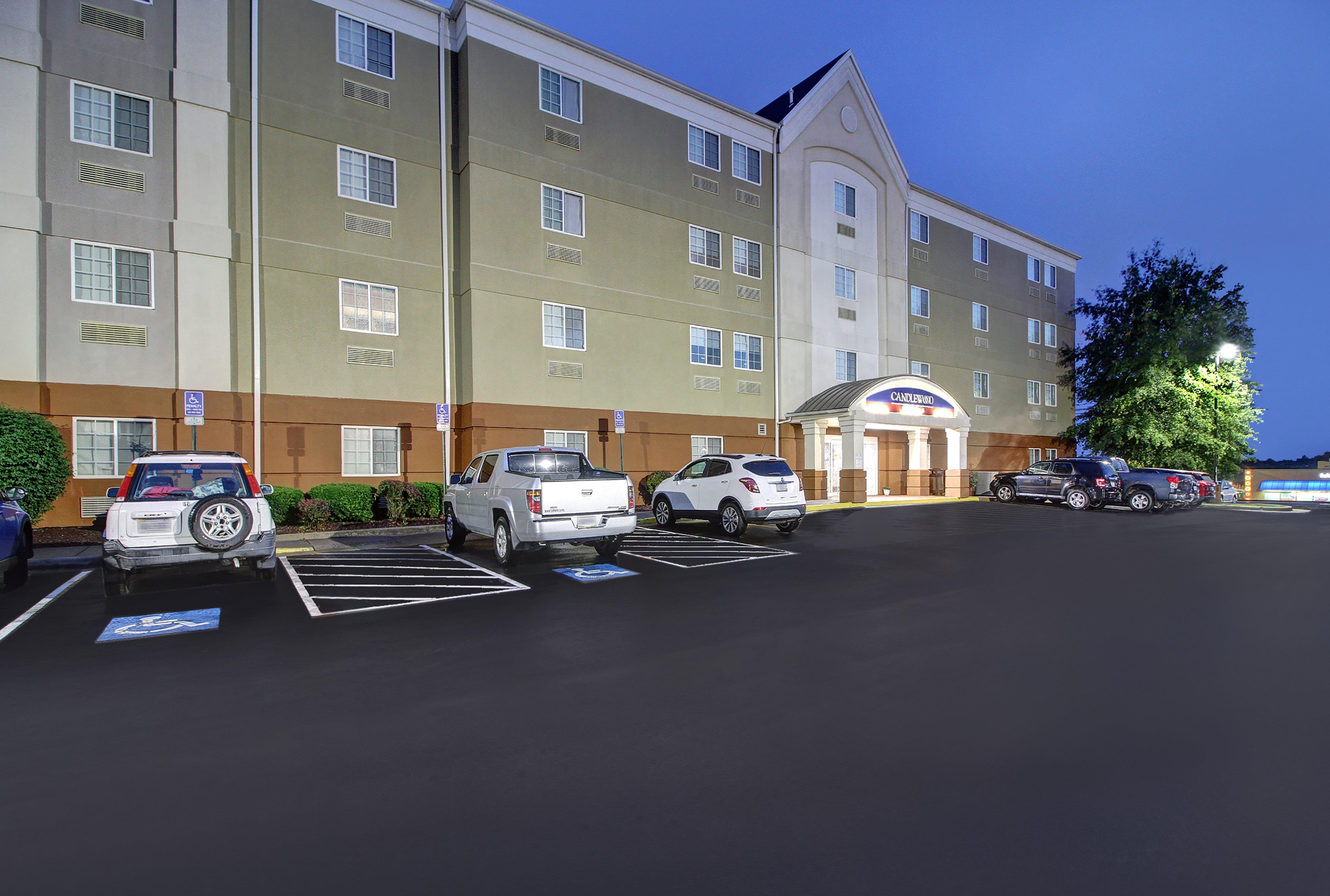 Candlewood Suites Winchester By Ihg Екстериор снимка